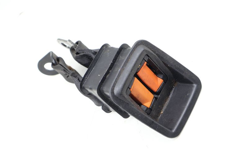 Seat Belt Buckle Set w/ Guide 703885947A — Used (SKU 633913)