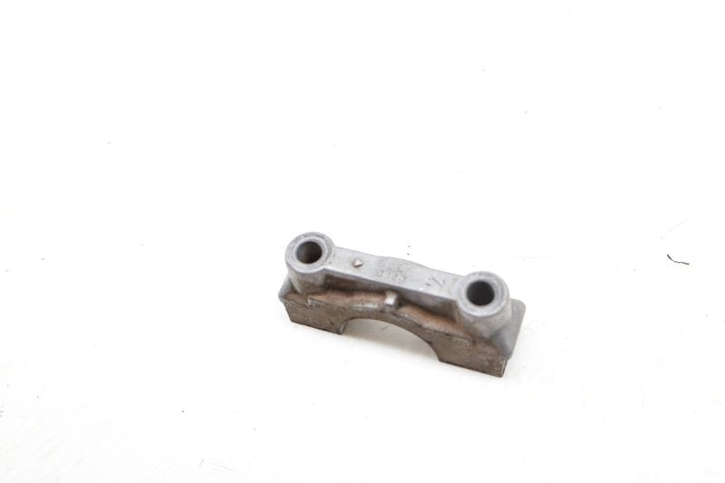 Cam / Camshaft Bearing Cap 058457G — Used (SKU 669325)