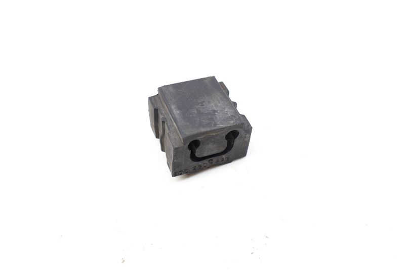 Upper AC Condenser Rubber Mount 8D0260425 — Used (SKU 669407)