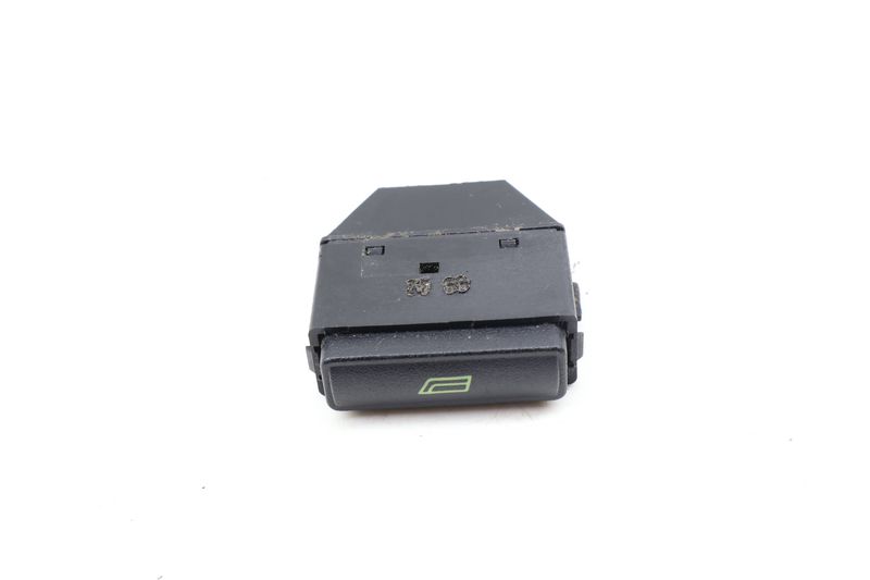 Window Safety Lock Switch 893959859 — Used (SKU 669079)