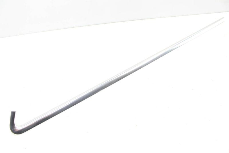 Quarter Window Glass Trim / Molding 4B9853346 — Used (SKU 137351)