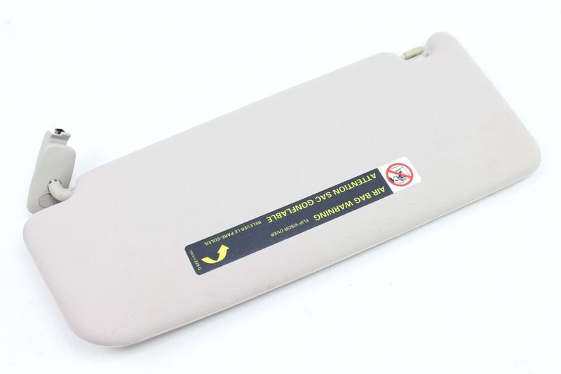 Sun Visor / Mirror 4B0857552A — Used (SKU 191629)