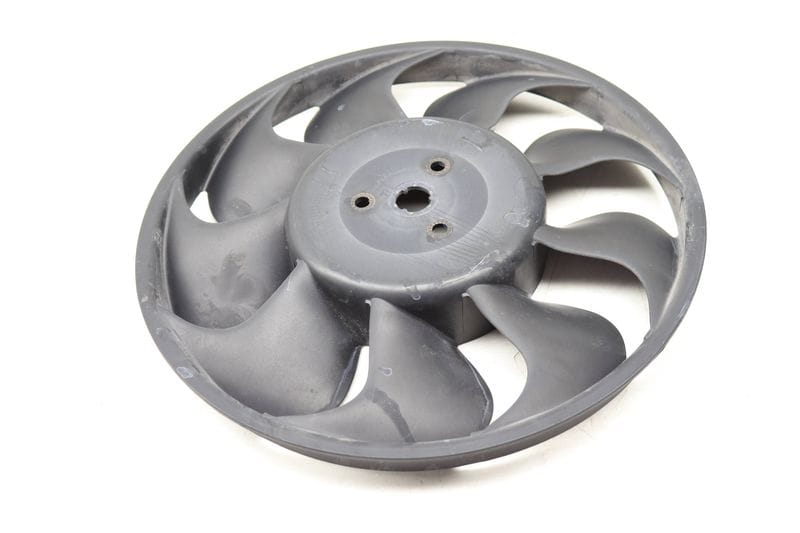 Radiator Electric Cooling Fan Blade 99662413500 — Used (SKU 479697)
