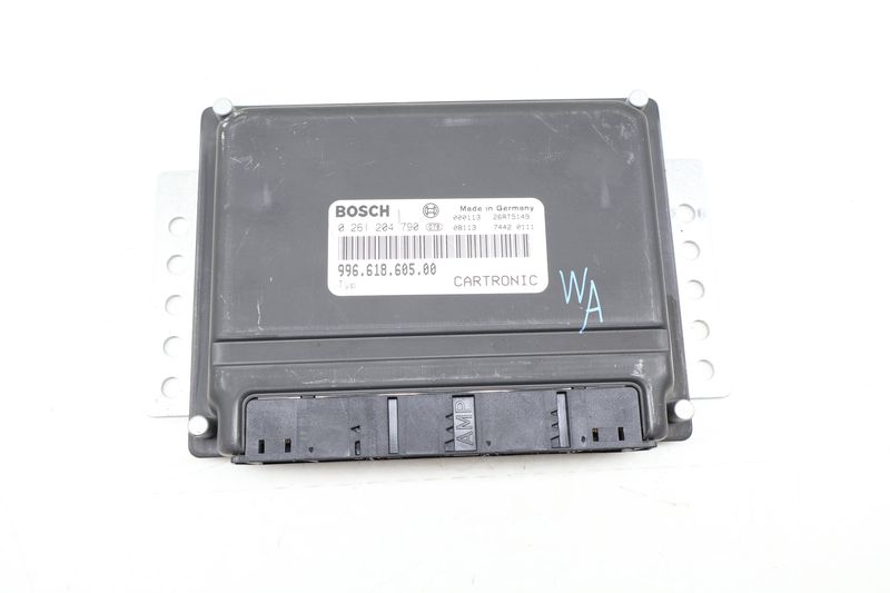 ECU / DME Engine Control Module 99661860500 — Used (SKU 654073)