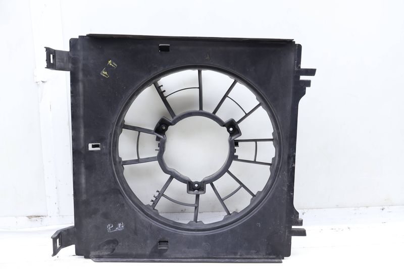 Electric Fan Housing / Shroud 99662403502 — Used (SKU 653815)