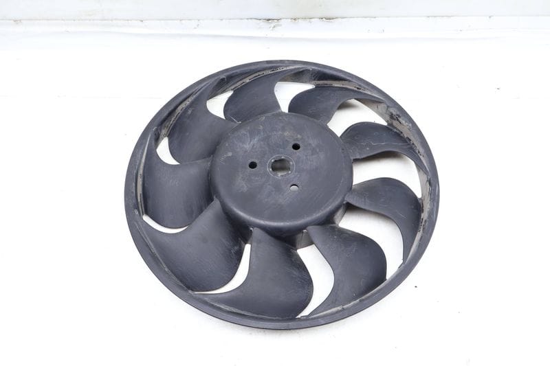 Radiator Electric Cooling Fan Blade 99662413500 — Used (SKU 654012)
