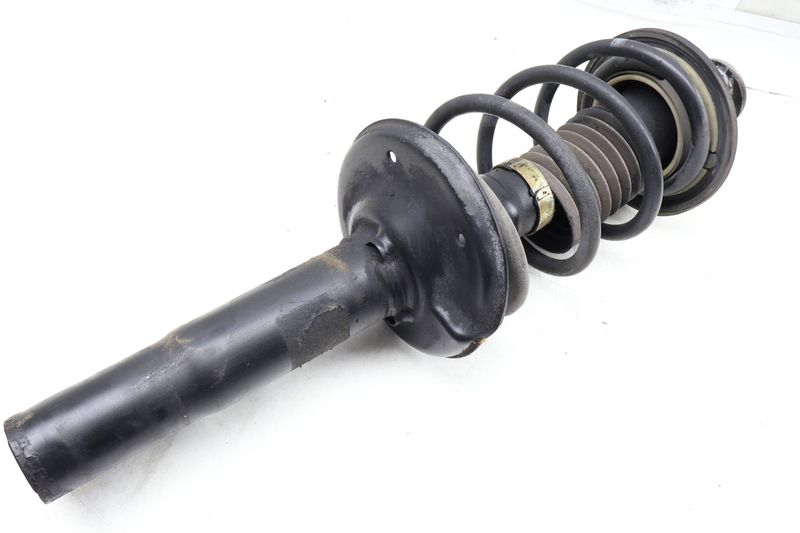 Strut Shock / Spring Assembly 98633305120 — Used (SKU 654038)