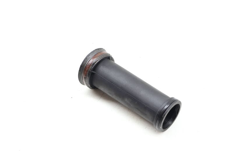 Spark Plug Tube 99610532552 — Used (SKU 653885)