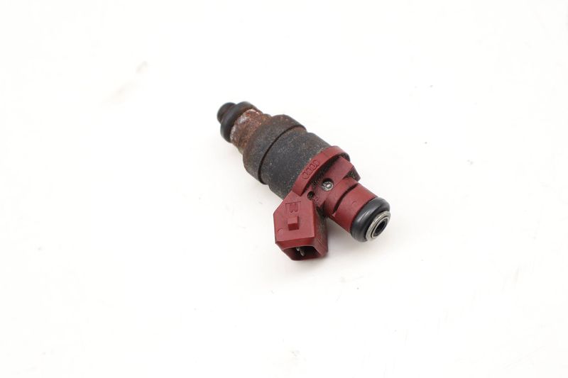 Fuel Injector 078133551BA — Used (SKU 615290)