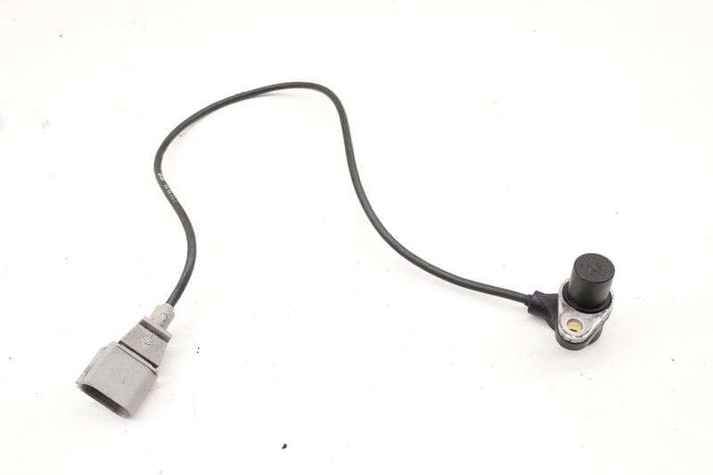 Impulse / Crankshaft Sensor 06A906433C — Used (SKU 615317)