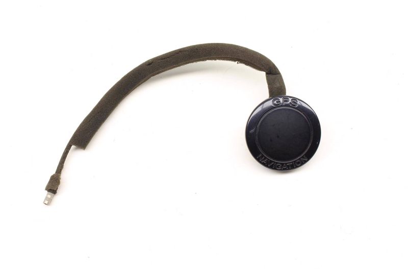 Navigation / NAV / GPS Antenna 4B5919889 — Used (SKU 247423)