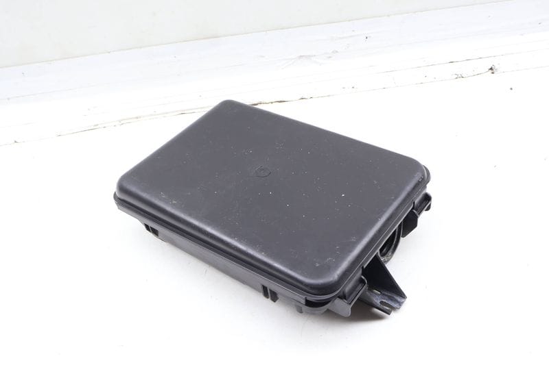 Ccm / Tcu Control Module Housing / Box 8D0927355A — Used (SKU 688287)