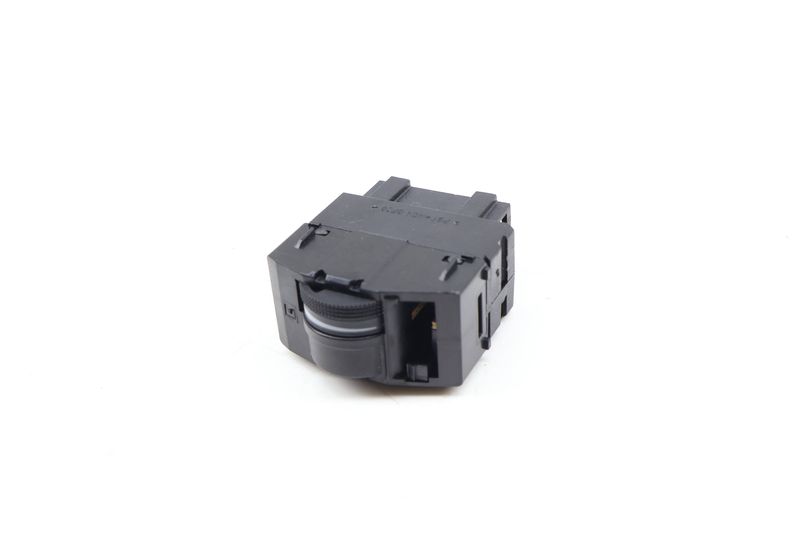 Dash Illumination Dimmer Switch 4B0919093 — Used (SKU 688096)