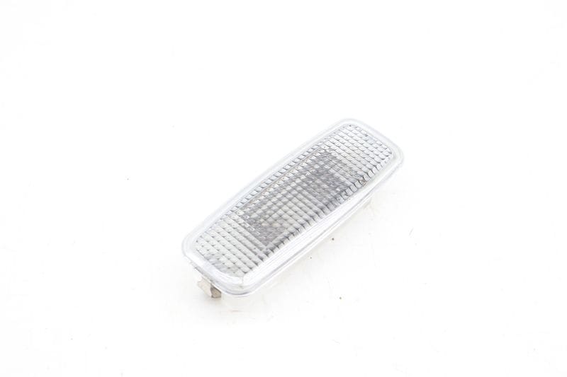 Sun Visor Vanity Overhead Light 8L0947105A — Used (SKU 688103)