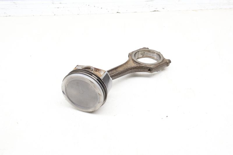 Piston / Connecting Rod 078107065AN — Used (SKU 688479)