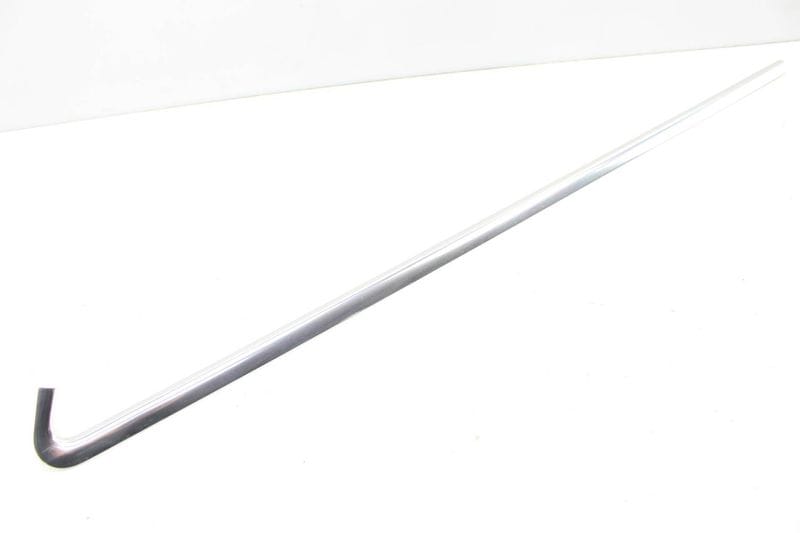 Quarter Window Glass Trim / Molding 4B9853346 — Used (SKU 239692)