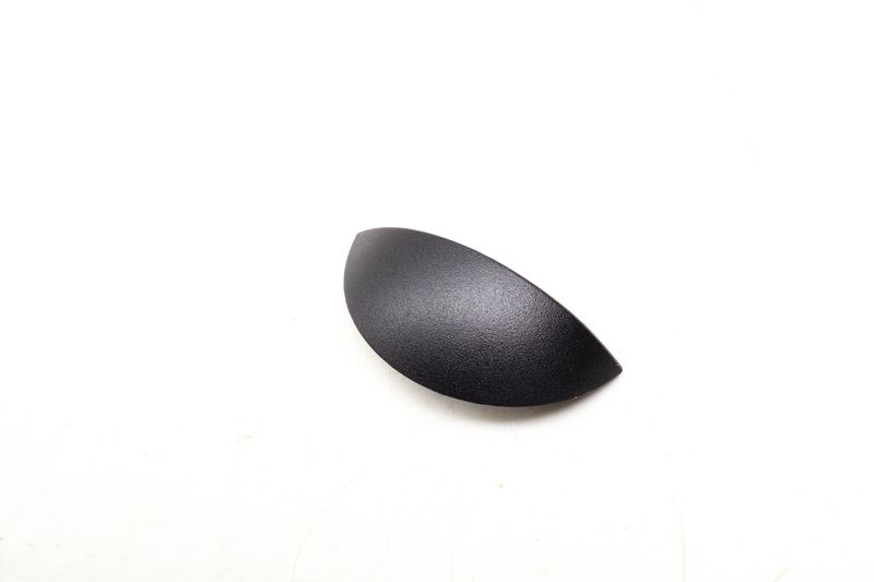 Dash Air Vent Cover / Cap 8N0819681B — Used (SKU 648645)