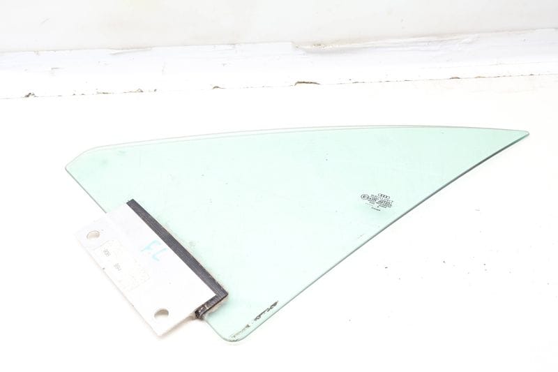 Door Vent Window Glass 8N8845113A — Used (SKU 648583)