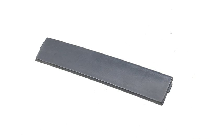 Center Hatch / Trunk Lid Cover Trim 8N0827257 — Used (SKU 648672)