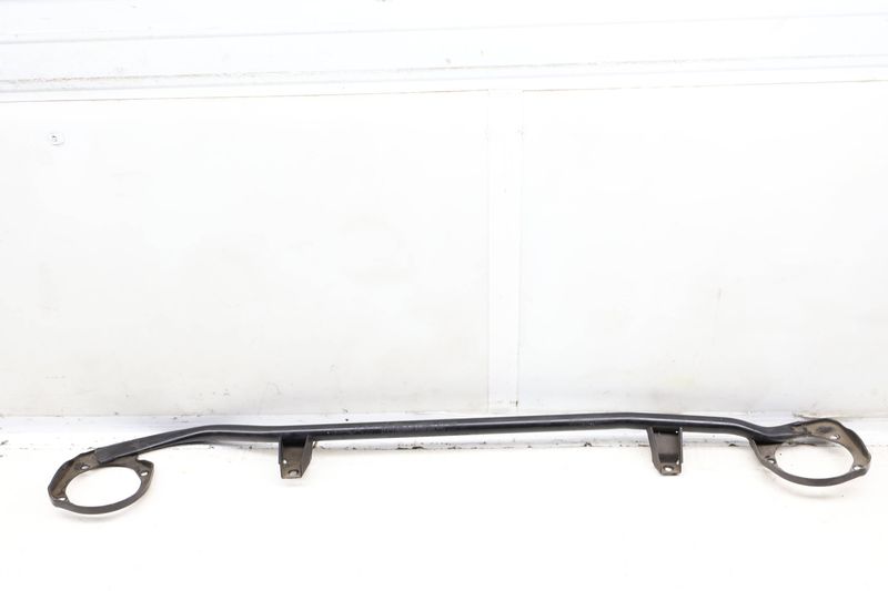 Strut Tower Brace 8N0805629B — Used (SKU 648374)