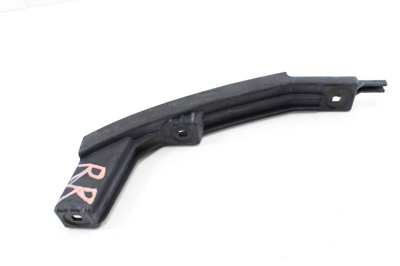 Bumper Guide / Bracket 8N0807454 — Used (SKU 181122)