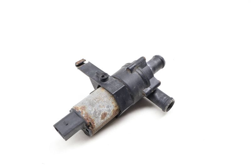 Auxiliary Coolant / Water Pump 1J0965561A — Used (SKU 631432)