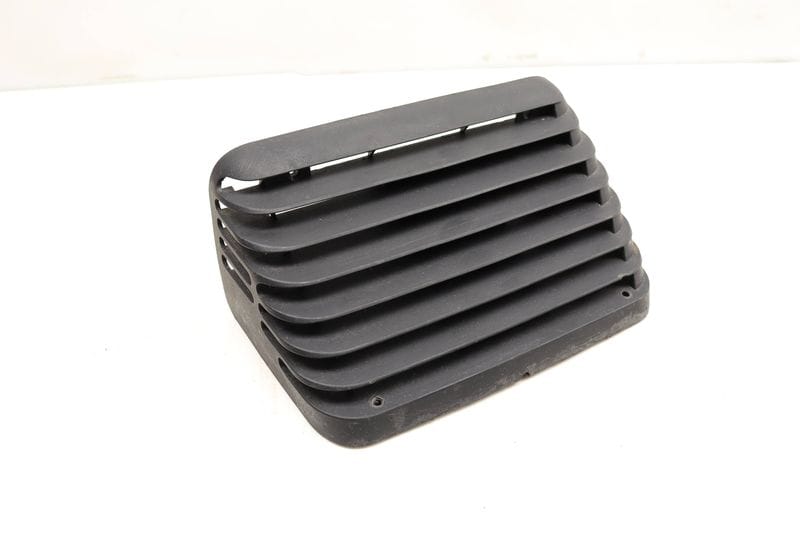 Climate / Air Vent 7D0819111 — Used (SKU 488786)