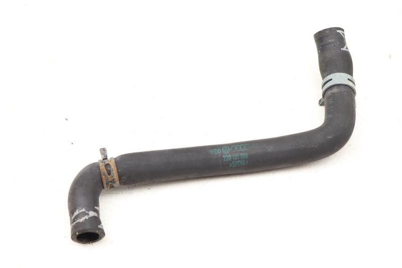 Coolant Line / Water Hose 7D0121096 — Used (SKU 508687)