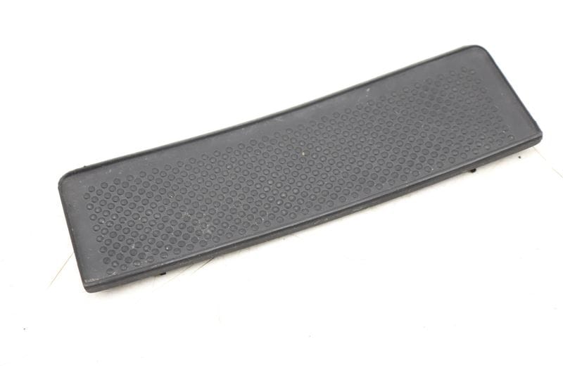Dash Storage Tray Insert 7D0858577 — Used (SKU 531623)