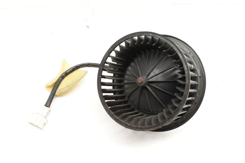 Blower Motor / Fan 357820021 — Used (SKU 276735)