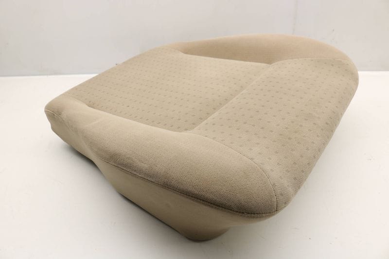 Lower Bottom Seat Cushion (CLOTH) 7D0881405D — Used (SKU 396929)
