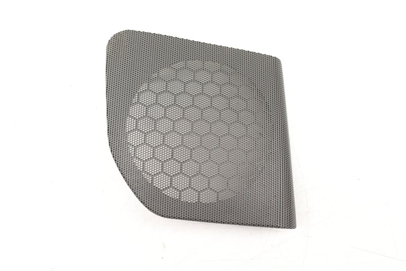 Dash Speaker Grille 7D1857210A — Used (SKU 276625)