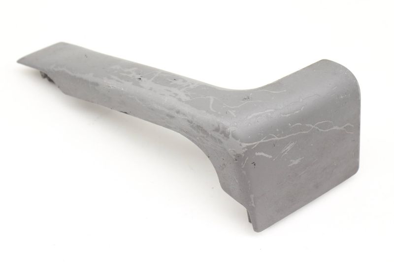 Door Grab Handle / Pull Outer Trim 7D0867198C — Used (SKU 595277)