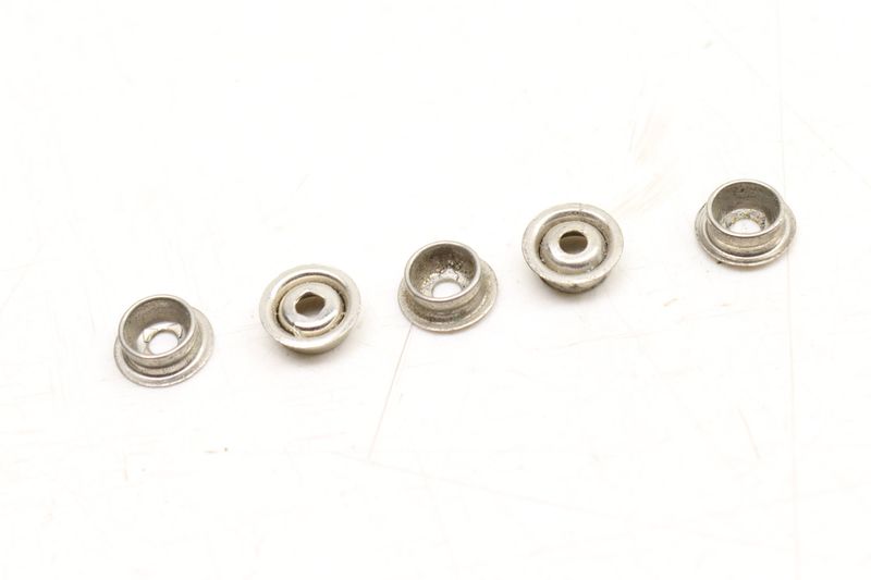 Interior Push Button Snap / Fastener Set (5) 231067654 — Used (SKU 508765)