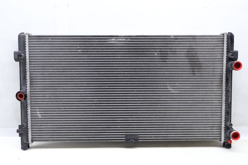 Radiator 7D0121253C — Used (SKU 631163)