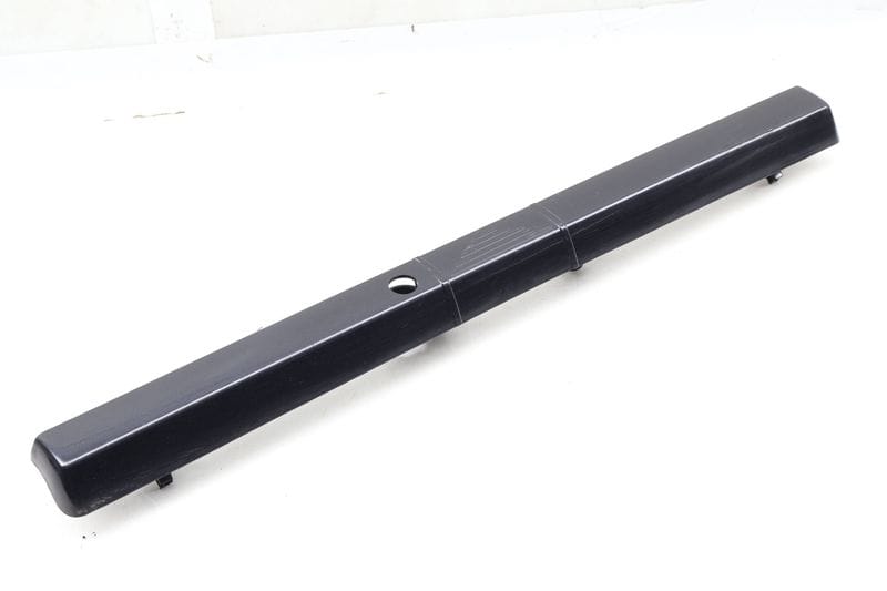 Hatch / Trunk Molding / Trim 705829213 — Used (SKU 631203)
