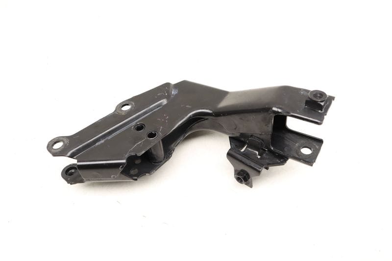 Transmission Mount Bracket 7D0399107AL — Used (SKU 489107)