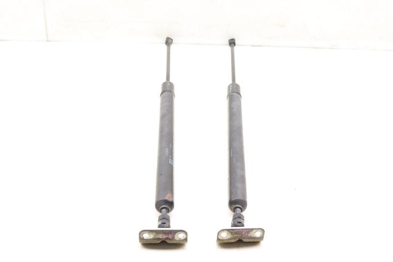 Trunk Hatch Strut / Shock Set 7D0829331F — Used (SKU 508536)