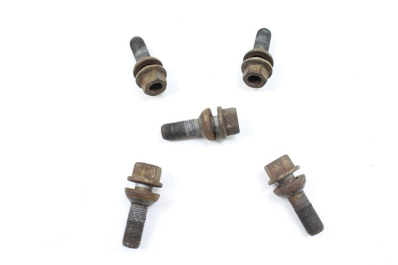 Wheel Bolt / Lug Nut - Set OF 5 7M3601139B — Used (SKU 232572)
