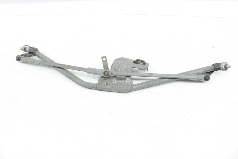 Windshield Wiper Transmission / Bracket 701955603 — Used (SKU 294015)