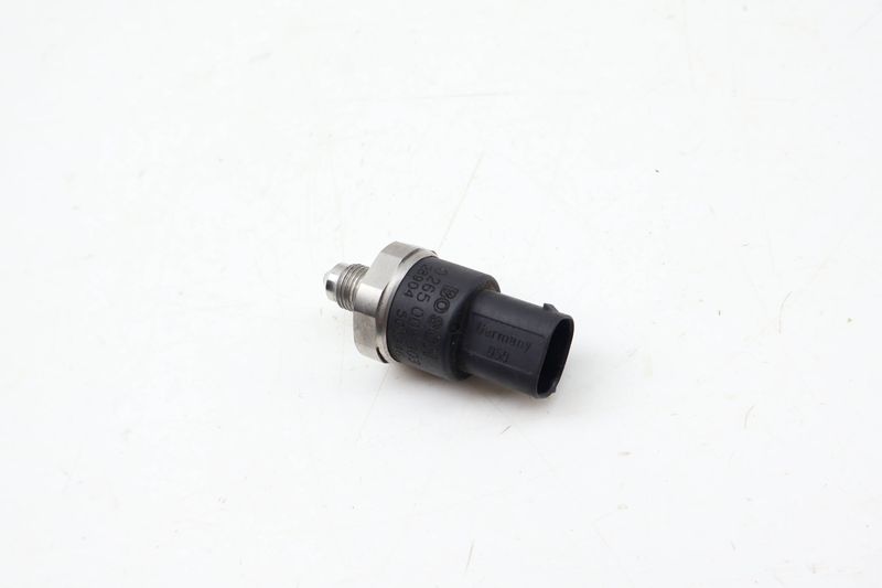Brake Pressure Sensor / Switch 8E0907597 — Used (SKU 702114)