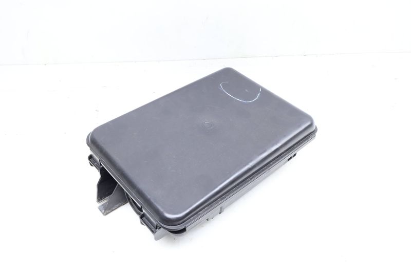 Ccm / Tcu Control Module Housing / Box 8D0927355A — Used (SKU 702274)