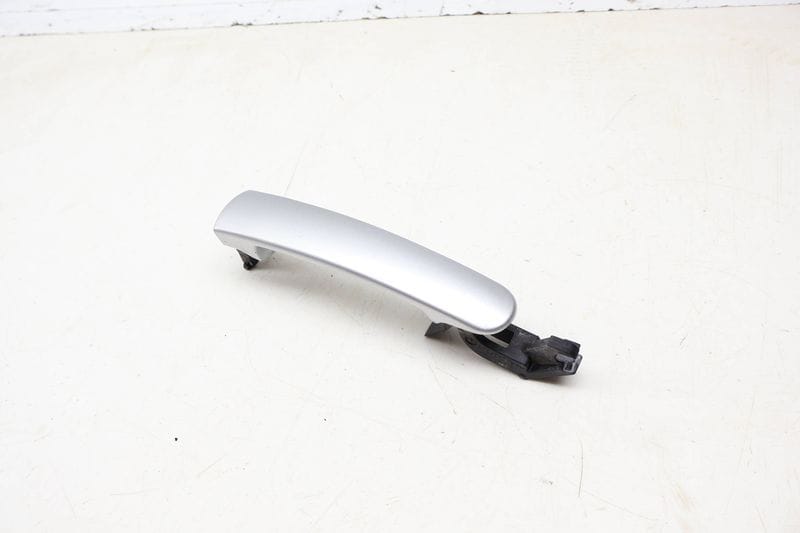 Exterior Door Handle 3B0837207 — Used (SKU 702216)