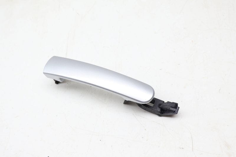 Exterior Door Handle 3B0837207 — Used (SKU 702217)