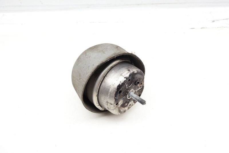 Engine / Motor Mount 8D0199379K — Used (SKU 702349)