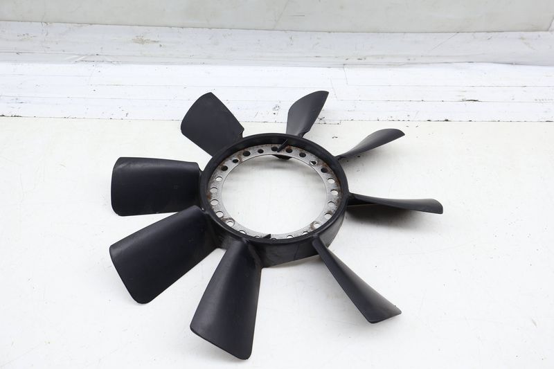 Mechanical Fan Blade 078121301E — Used (SKU 702302)