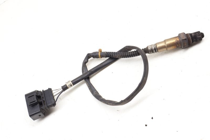 Oxygen O2 Sensor - Pre Cat Upstream 078906265M — Used (SKU 702440)