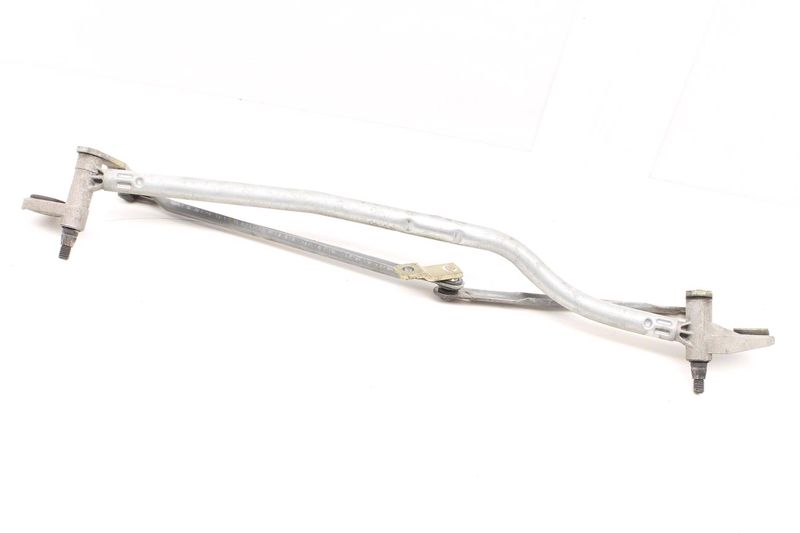 Windshield Wiper Transmission Bracket 8H1955603A — Used (SKU 252670)