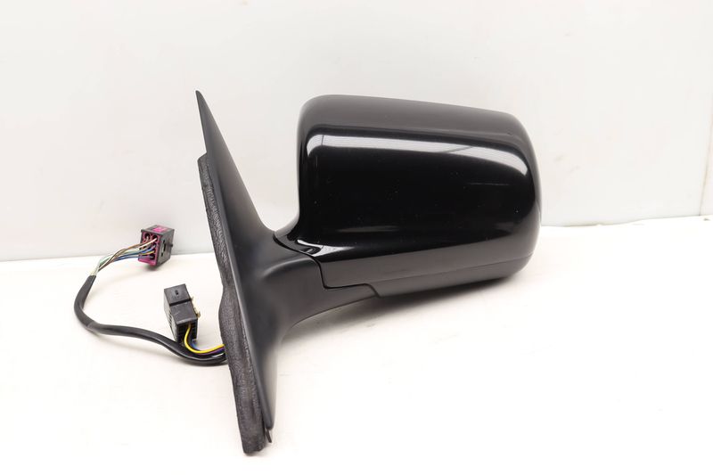 Side View Mirror w/ Memory 4Z7858531D — Used (SKU 447057)
