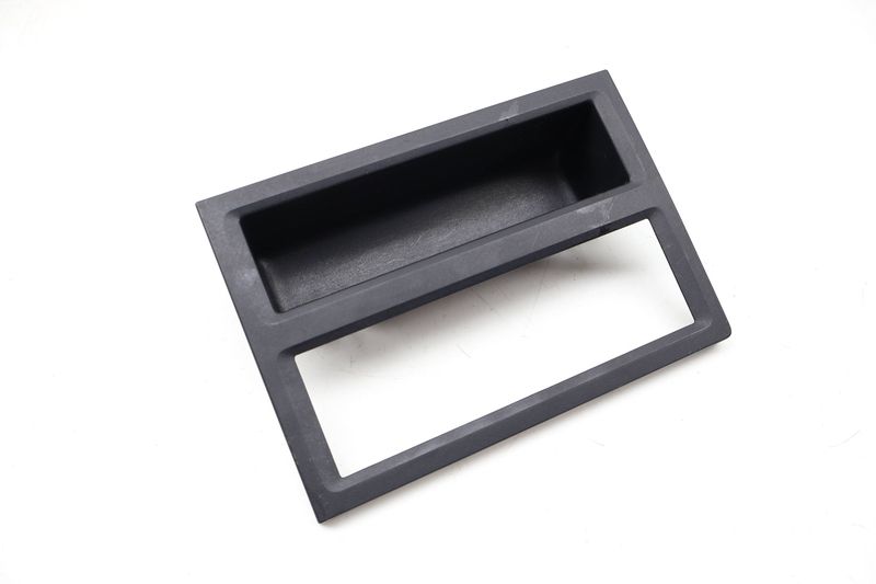 Dash Bezel / Trim 7D1820075A — Used (SKU 717614)